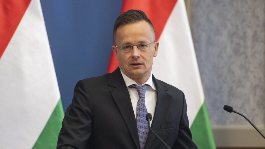 Hungary cam kết ủng hộ lập trường hòa bình tại Ukraine
